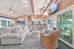 Channel Pointe | Waterfront Luxury Escape