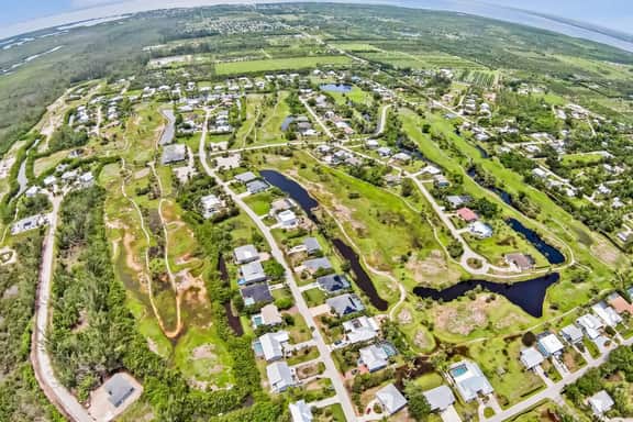 Redfish Retreat - 3/2 Pool Home