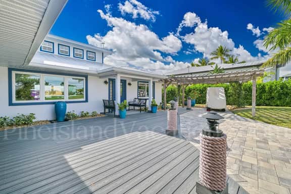 Channel Pointe | Waterfront Luxury Escape